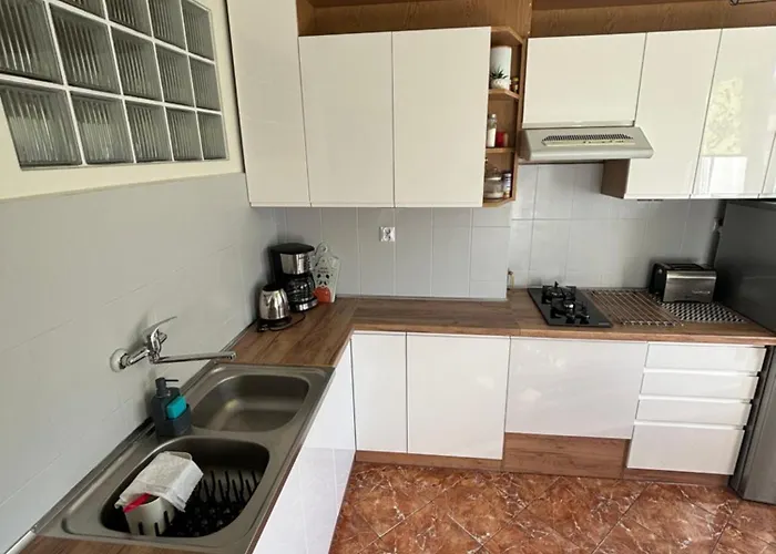 Apartament 18