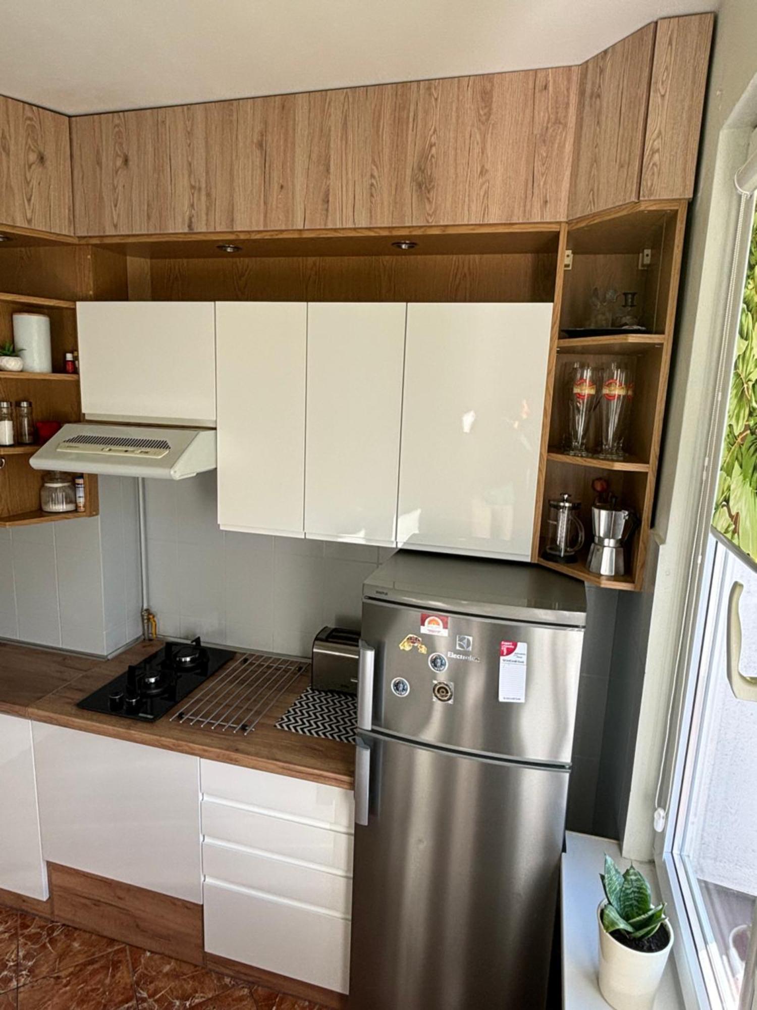 18 Apartment *